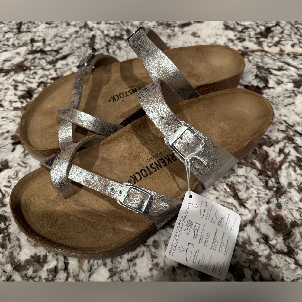 Birkenstock Sandals 🩶 - Picture 4 of 11